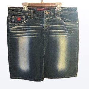 Vgt Bongo distressed denim skirt size 11/12 vintage two tone blue Jean skirt